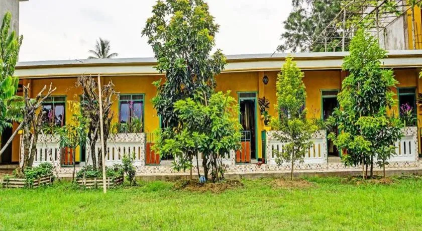 OYO 92215 Ampiran Bromo Syariah