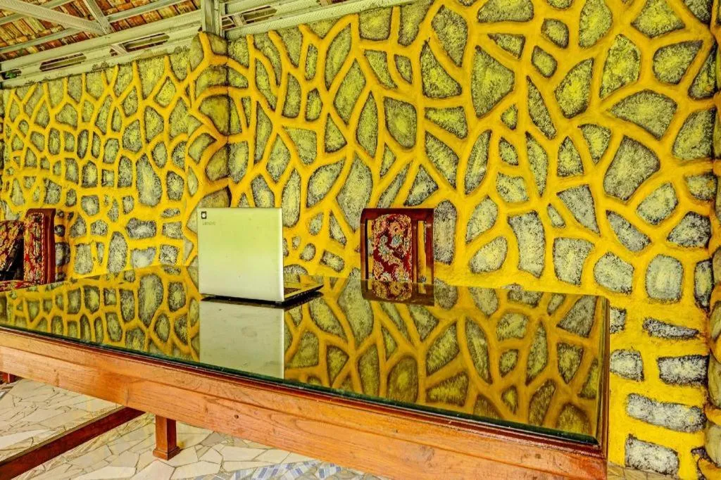 OYO 92215 Ampiran Bromo Syariah