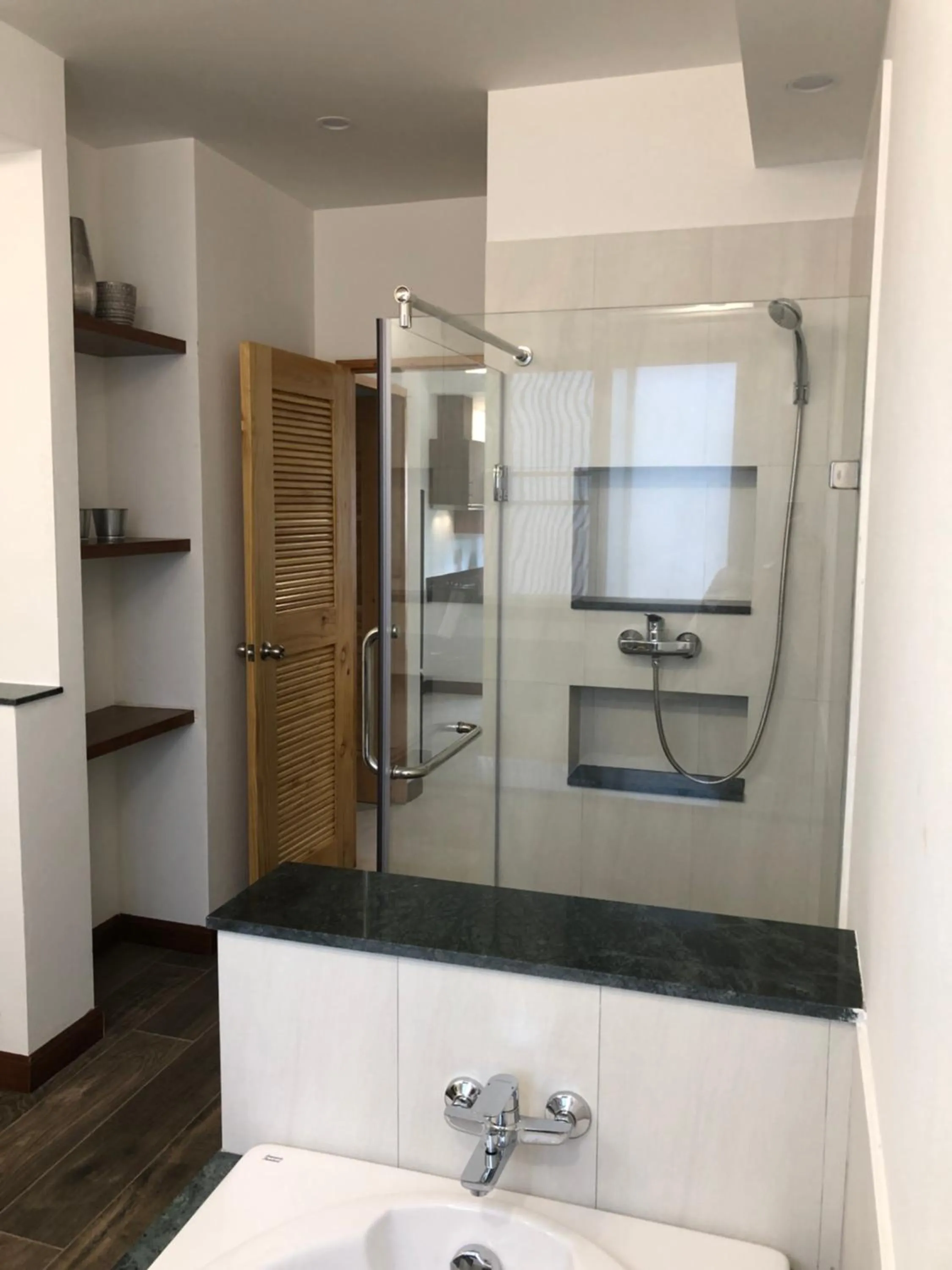 Shower in Noble House Beach Resort