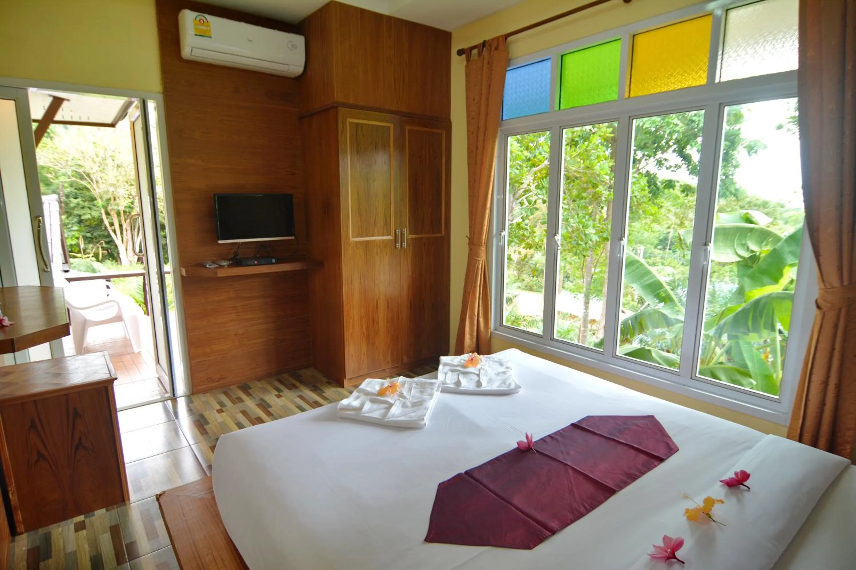 Bed in Phuchawee Lanta