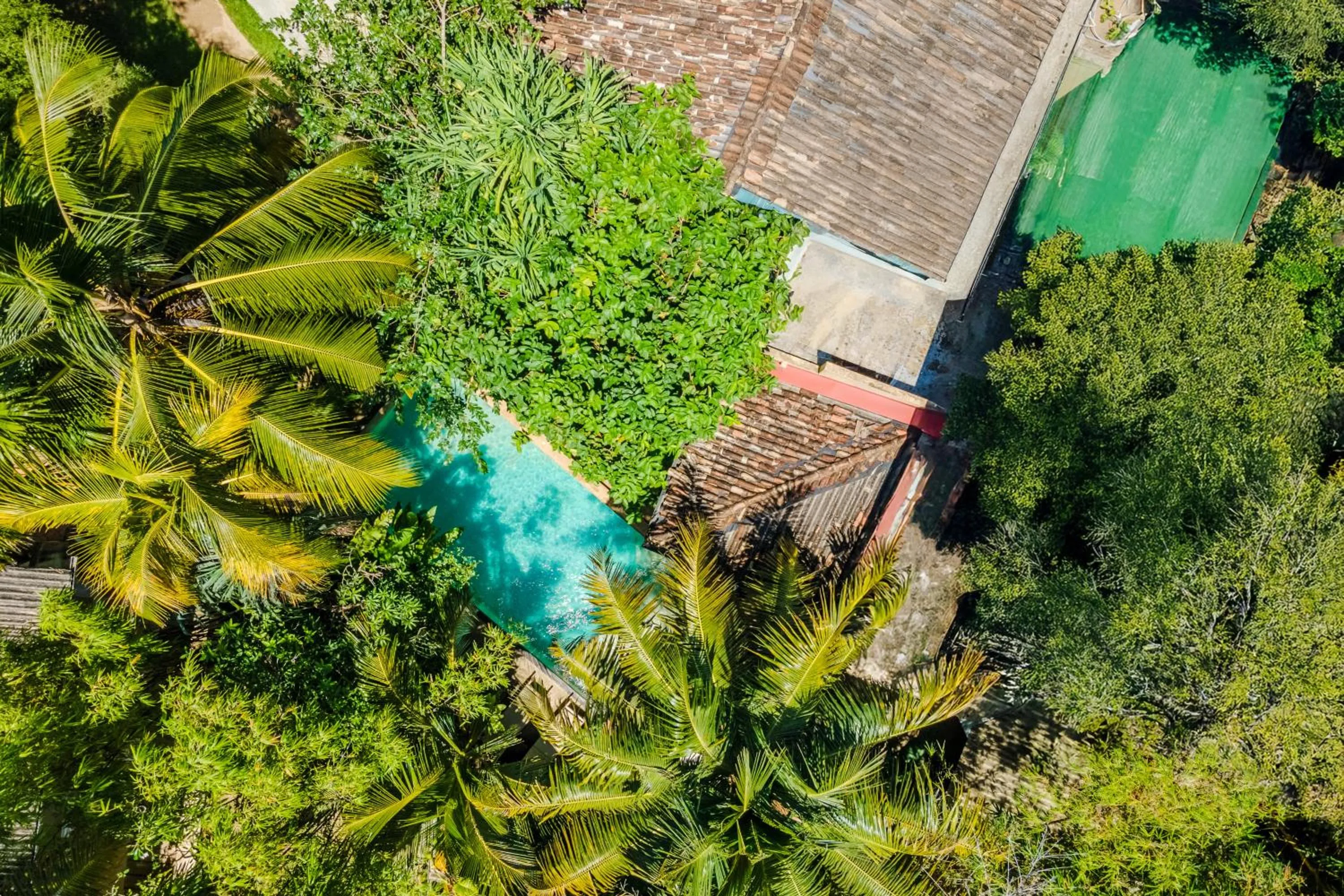 Swimming pool in Aurora