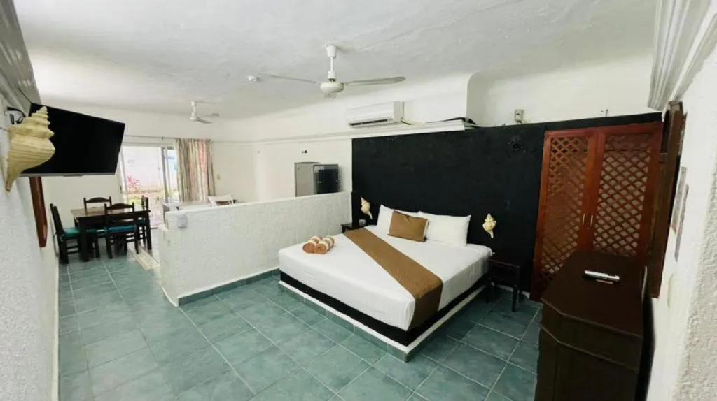 Bed in Maya del Carmen