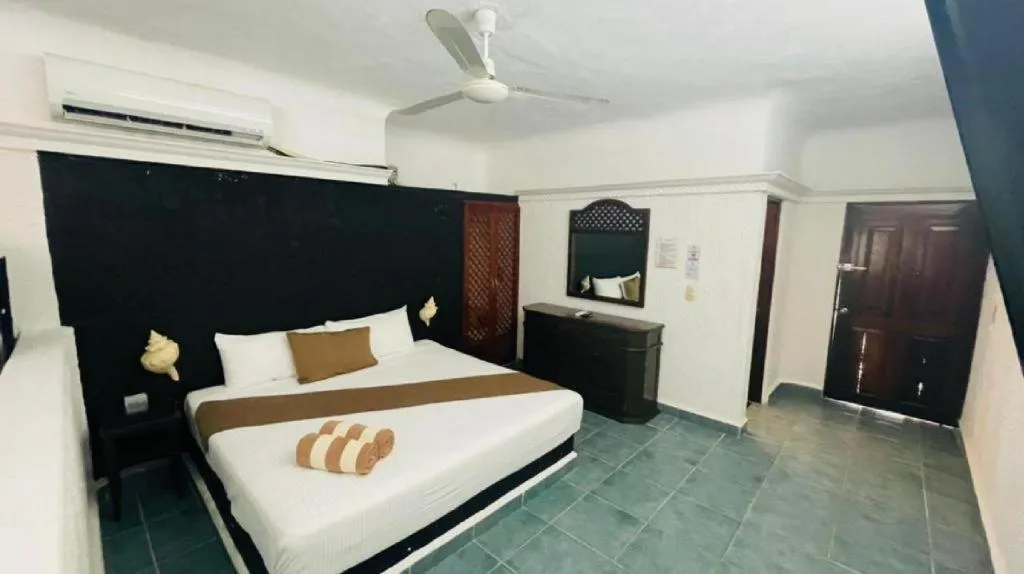 Bed in Maya del Carmen