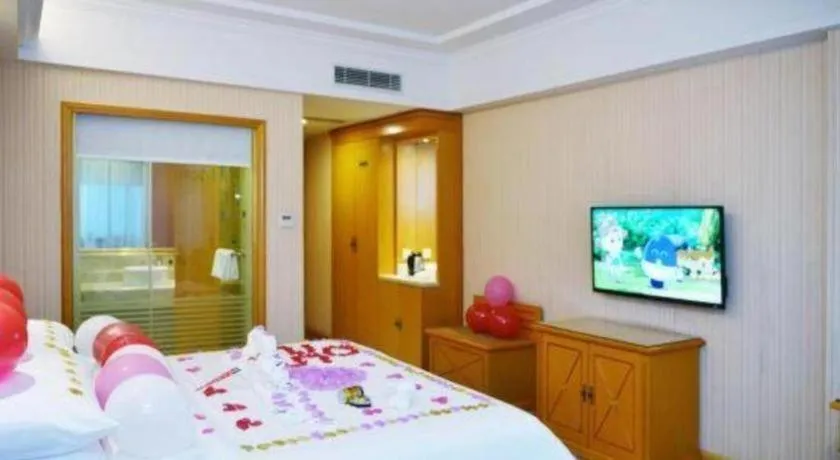 Bed in Vienna Hotel Shenzhen Bao'an Airport Taoyuanju Pingluanshan Metro Station