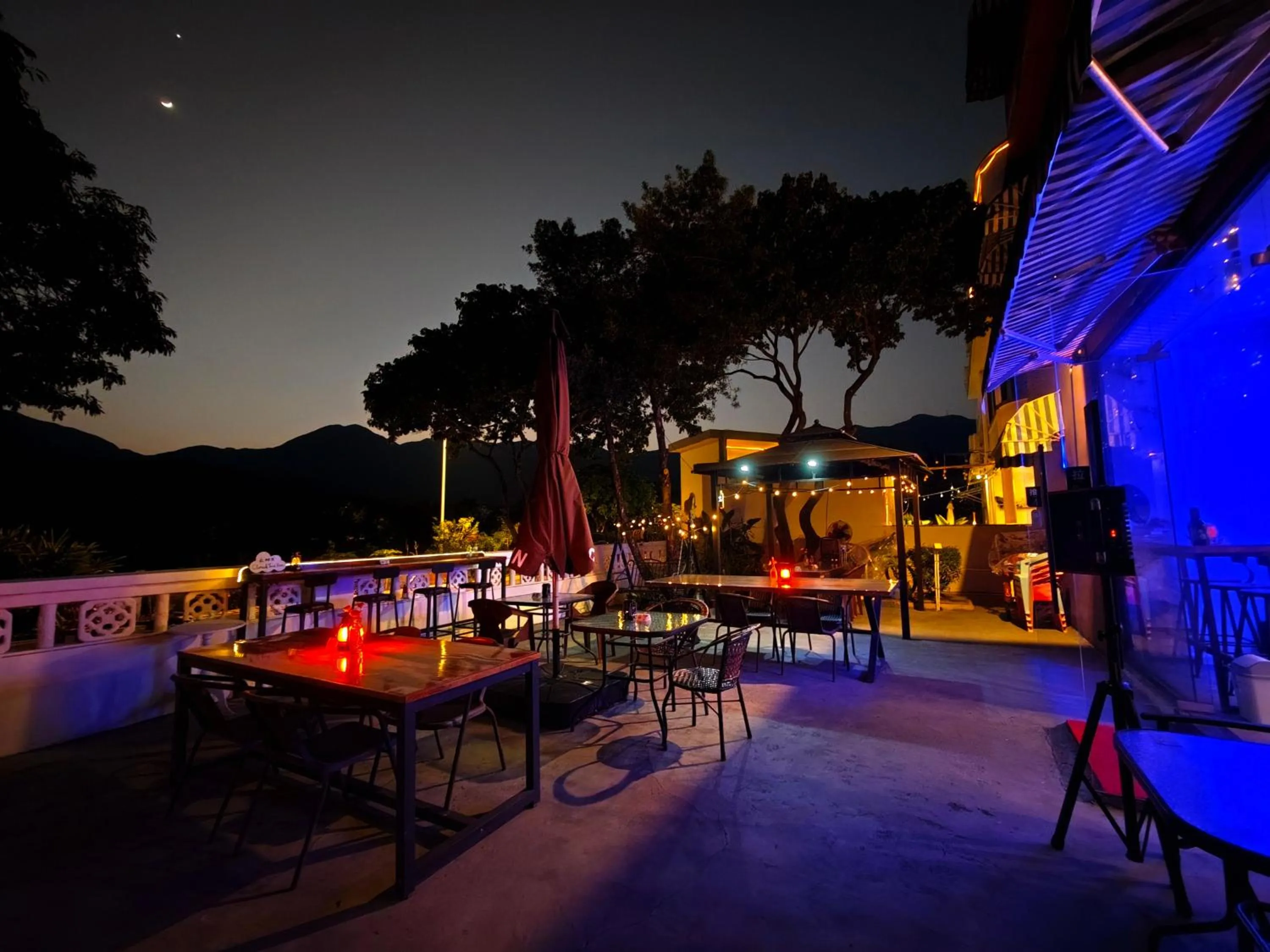 Restaurant/places to eat in Cloud Tree Inn Boutique Guesthouse XiChong DaPeng ShenZhen 深圳大鹏西涌云树里民宿Yun Shu Li