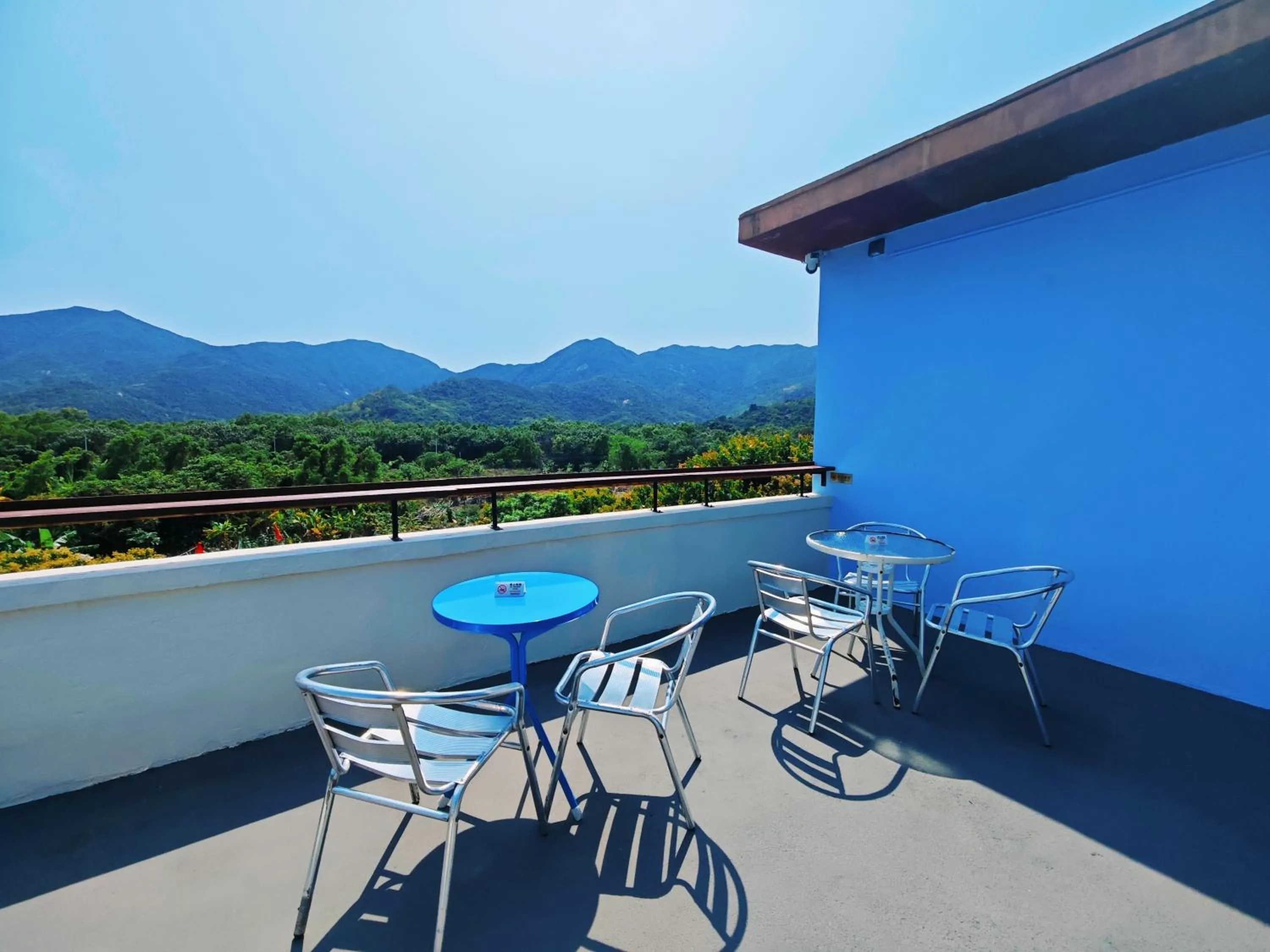 Balcony/Terrace in Cloud Tree Inn Boutique Guesthouse XiChong DaPeng ShenZhen 深圳大鹏西涌云树里民宿Yun Shu Li