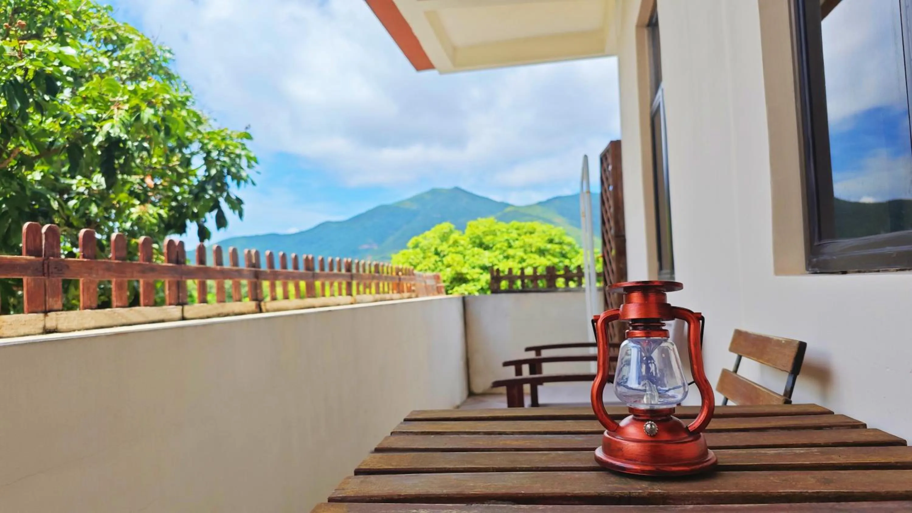 Balcony/Terrace in Cloud Tree Inn Boutique Guesthouse XiChong DaPeng ShenZhen 深圳大鹏西涌云树里民宿Yun Shu Li
