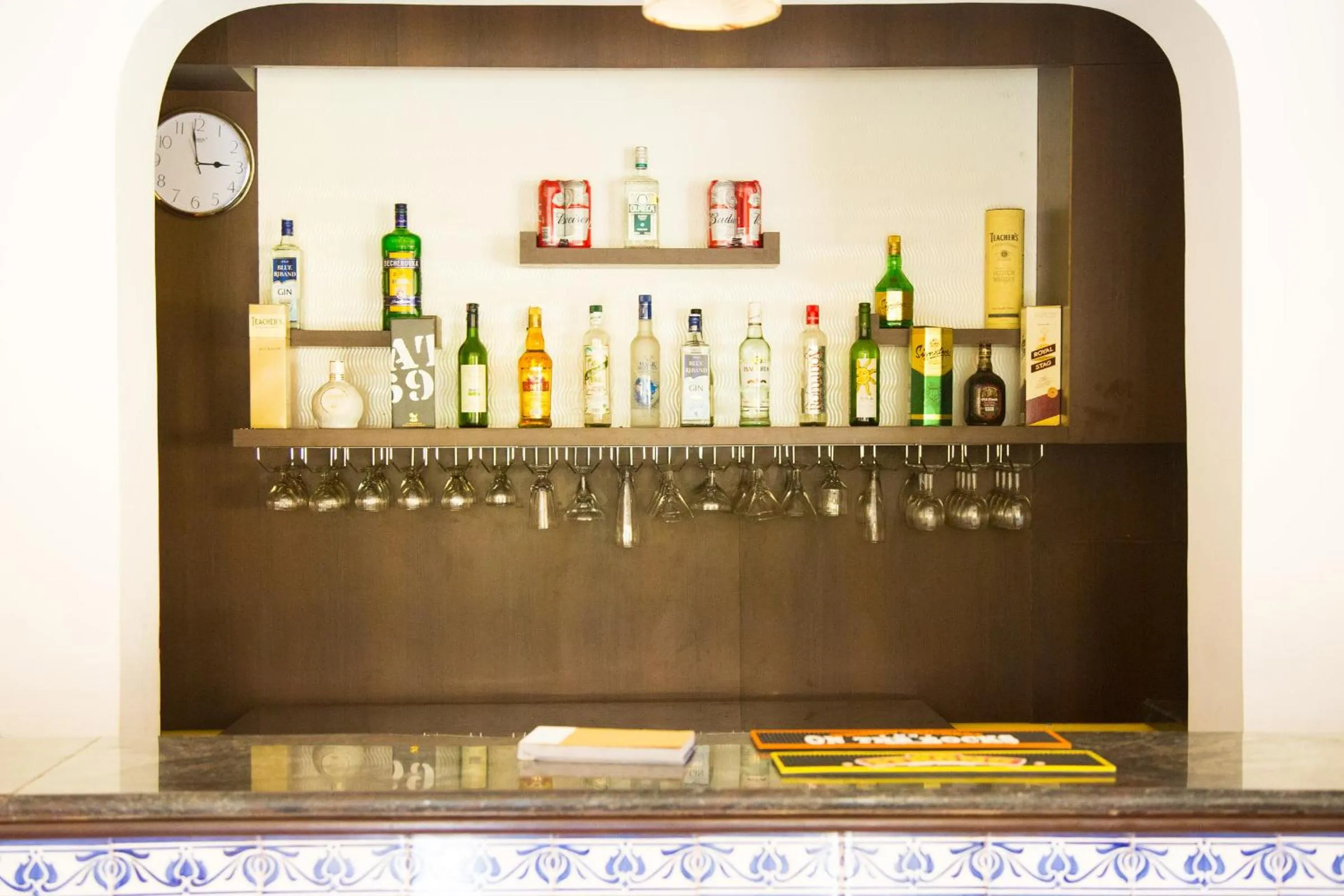 Lounge or bar in Carina Beach Resort