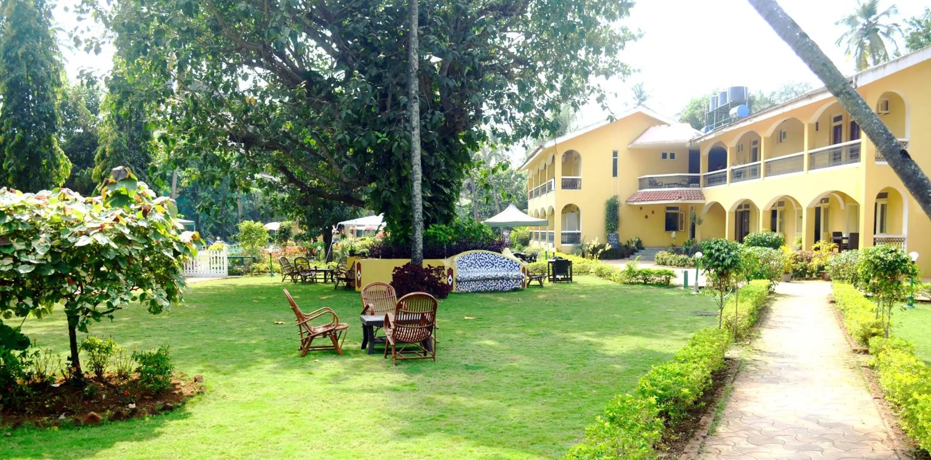 Property building in Carina Beach Resort