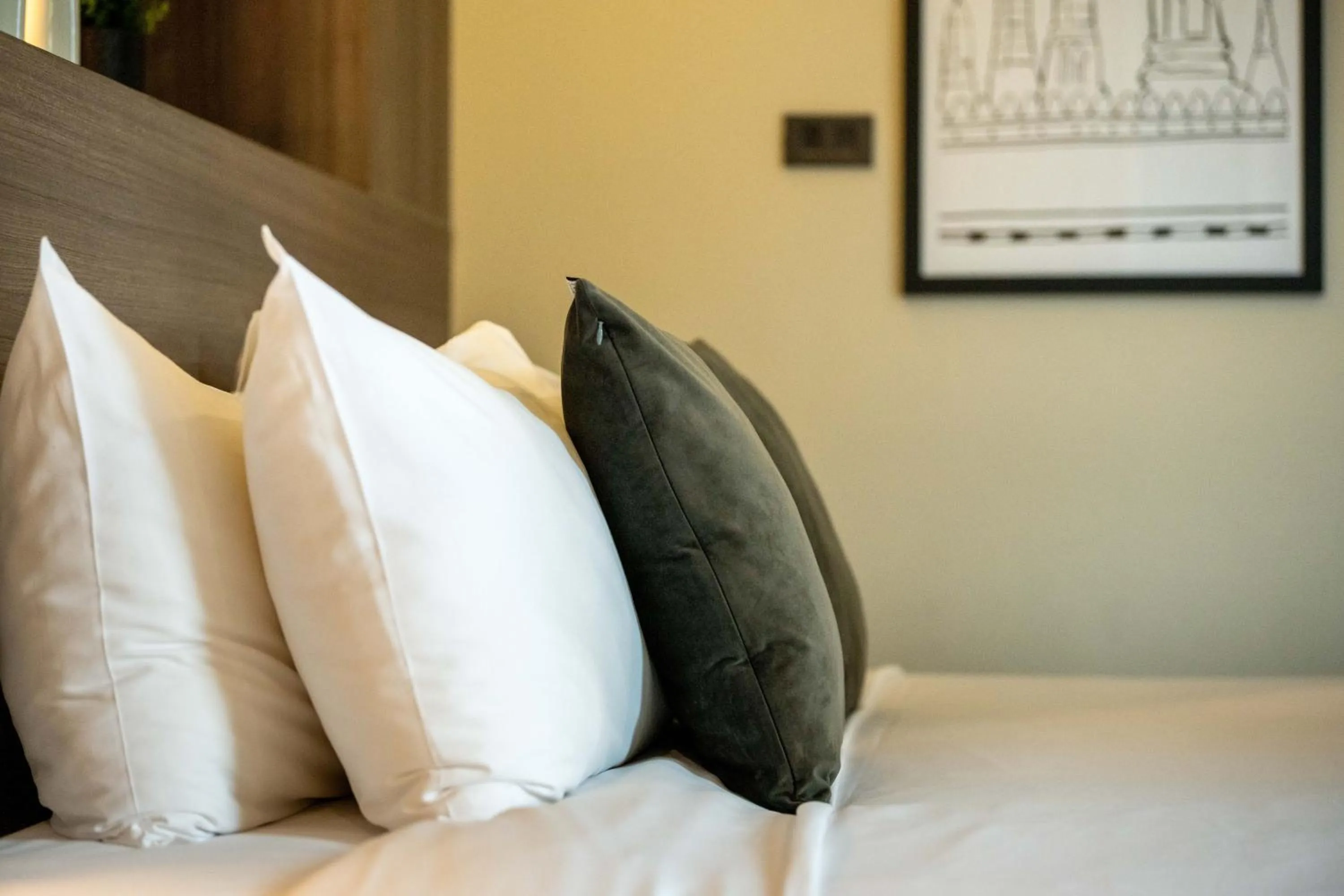 Bedroom, Bed in Ralph Poshtel Pratunam