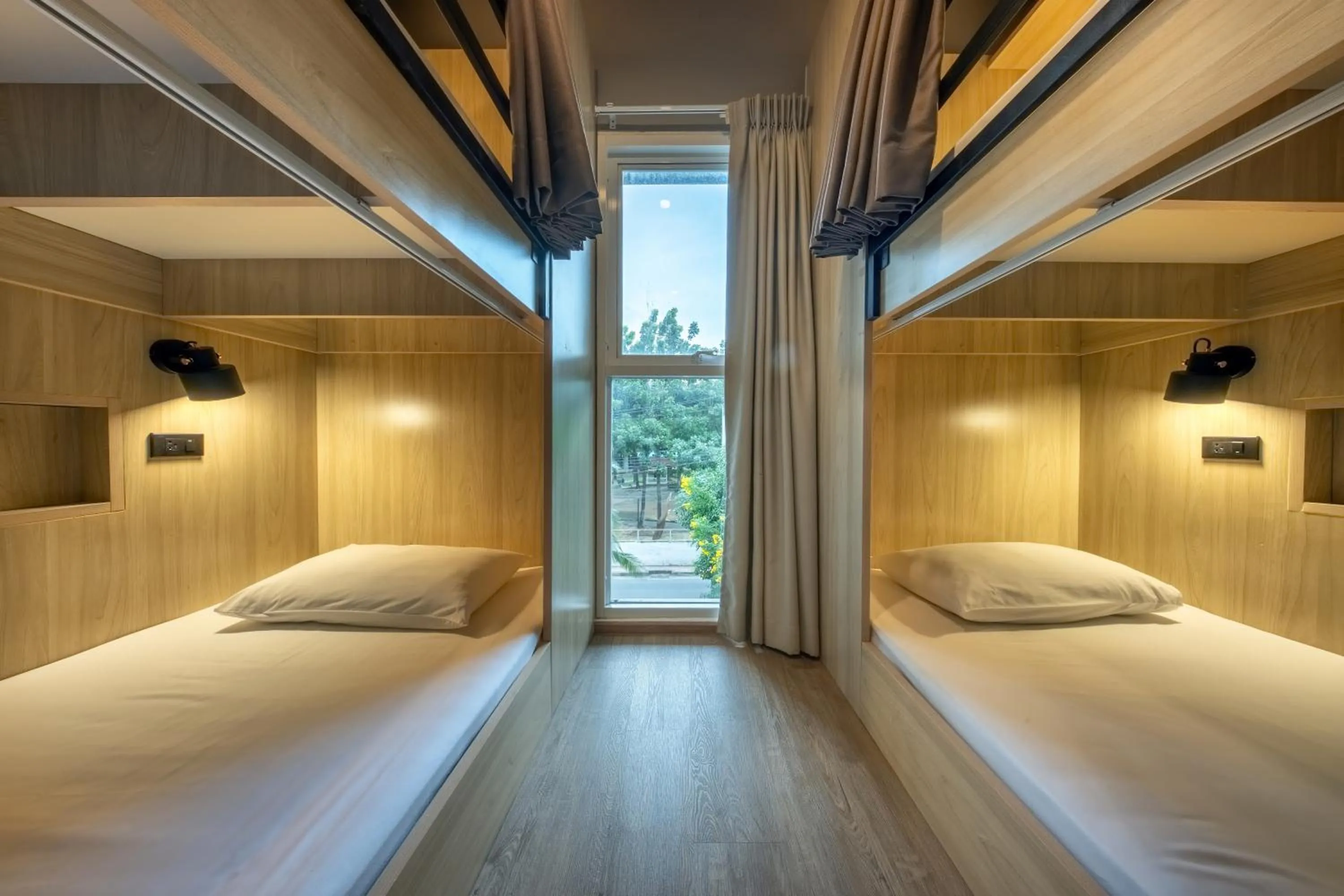 bunk bed, Bed in Ralph Poshtel Pratunam
