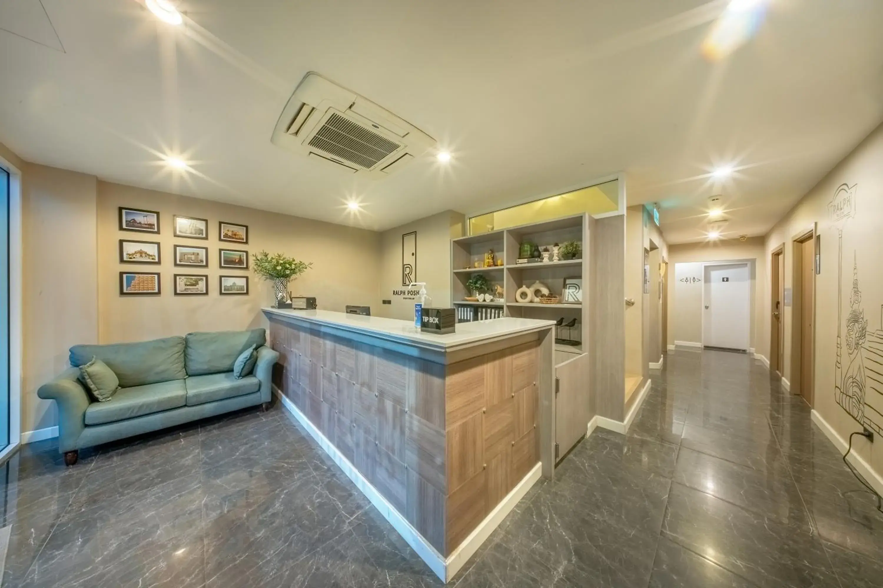 Lobby or reception in Ralph Poshtel Pratunam Lobby or reception in Ralph Poshtel Pratunam