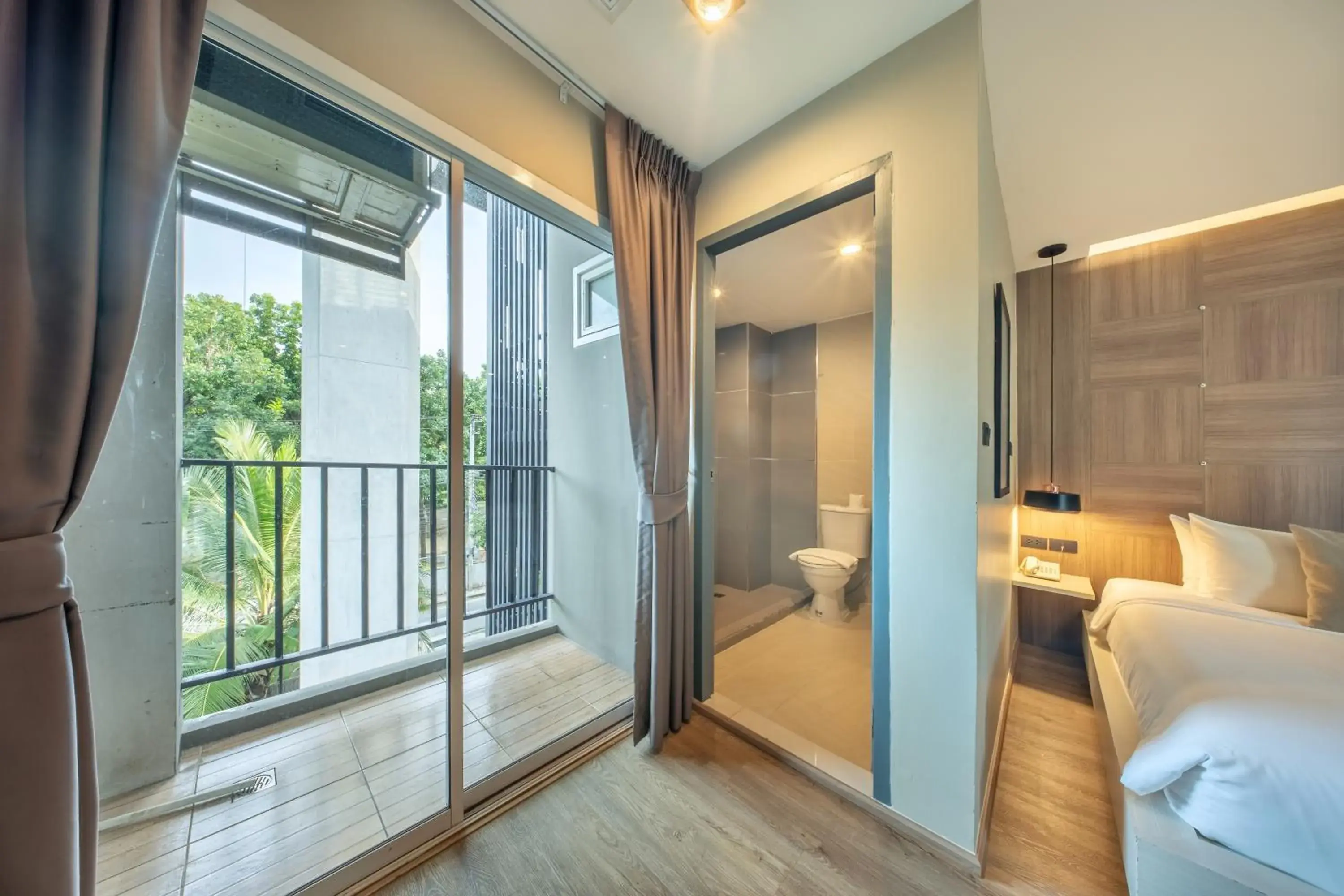 Photo of the whole room, Bed in Ralph Poshtel Pratunam Photo of the whole room, Bed in Ralph Poshtel Pratunam