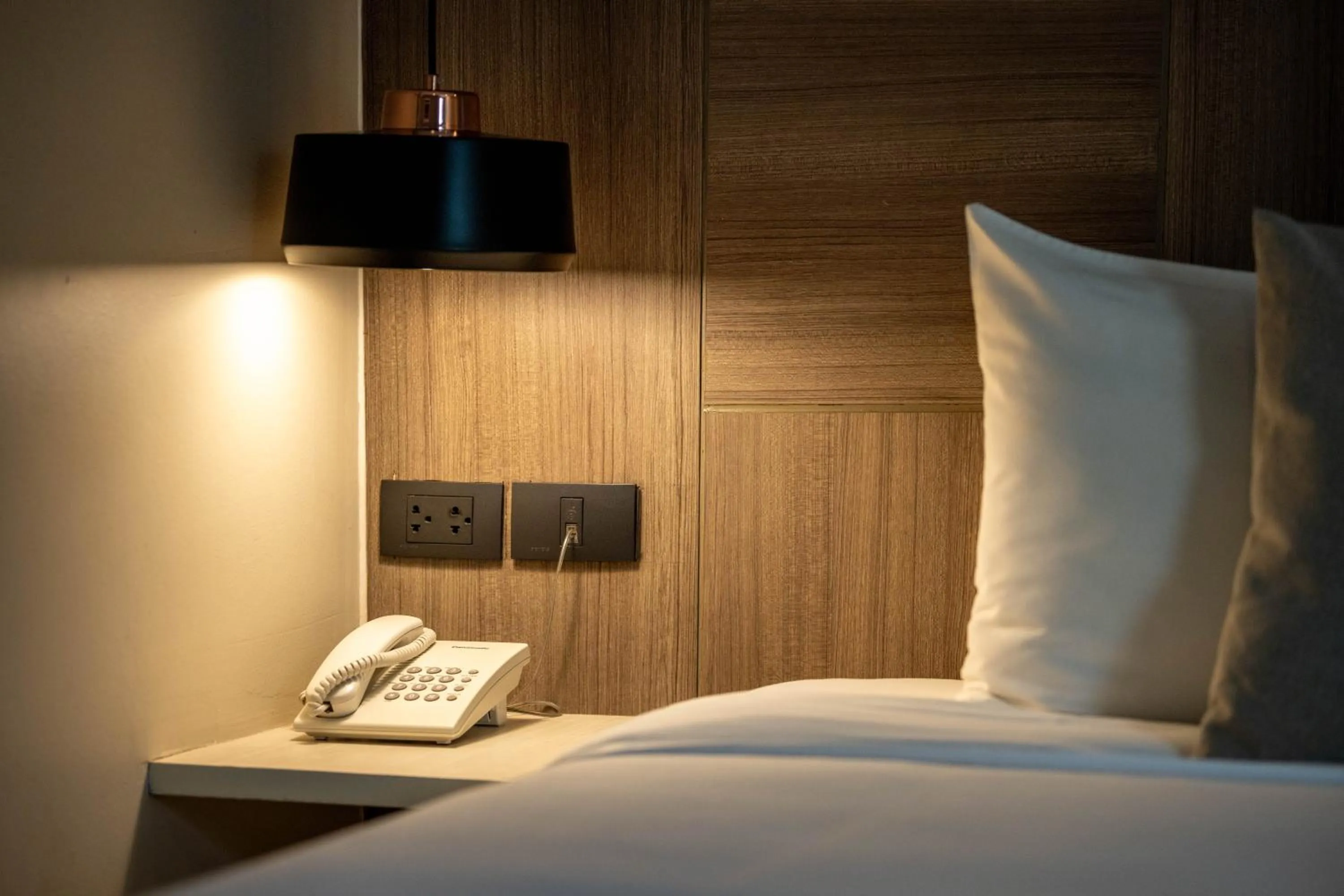 Bedroom, Bed in Ralph Poshtel Pratunam