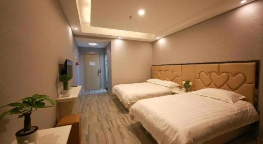 Bed in Shell Jiaxing Nanhu District Dongsheng Dong Road Moon River Street Hotel