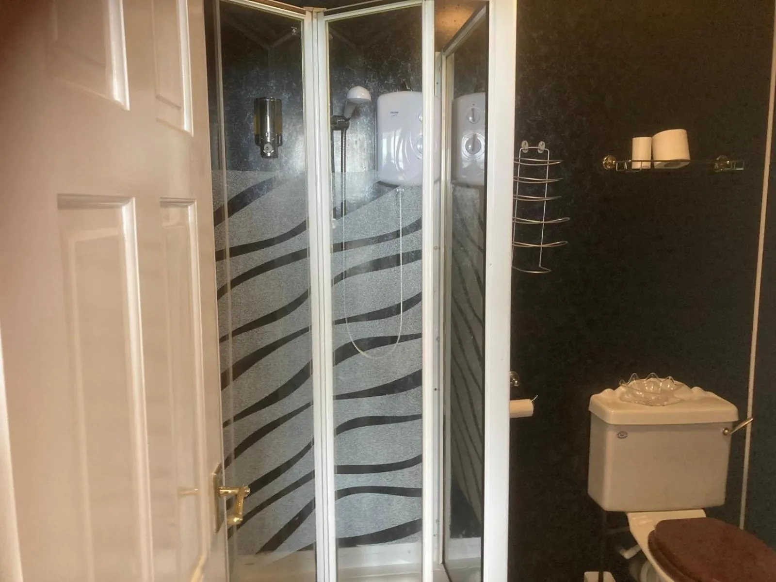 Bathroom in The Cambrian