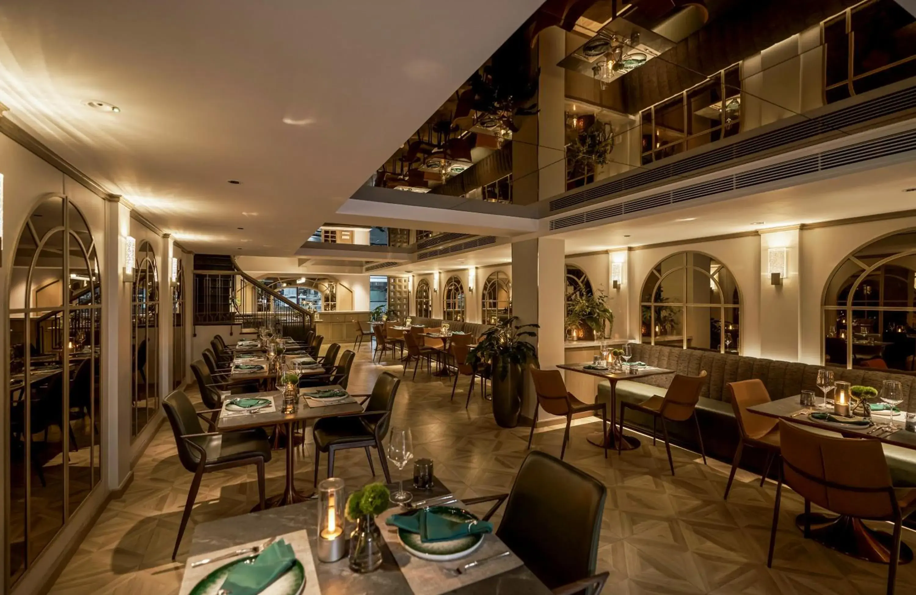 Restaurant/places to eat in La Siesta Premium Saigon Central Restaurant/places to eat in La Siesta Premium Saigon Central