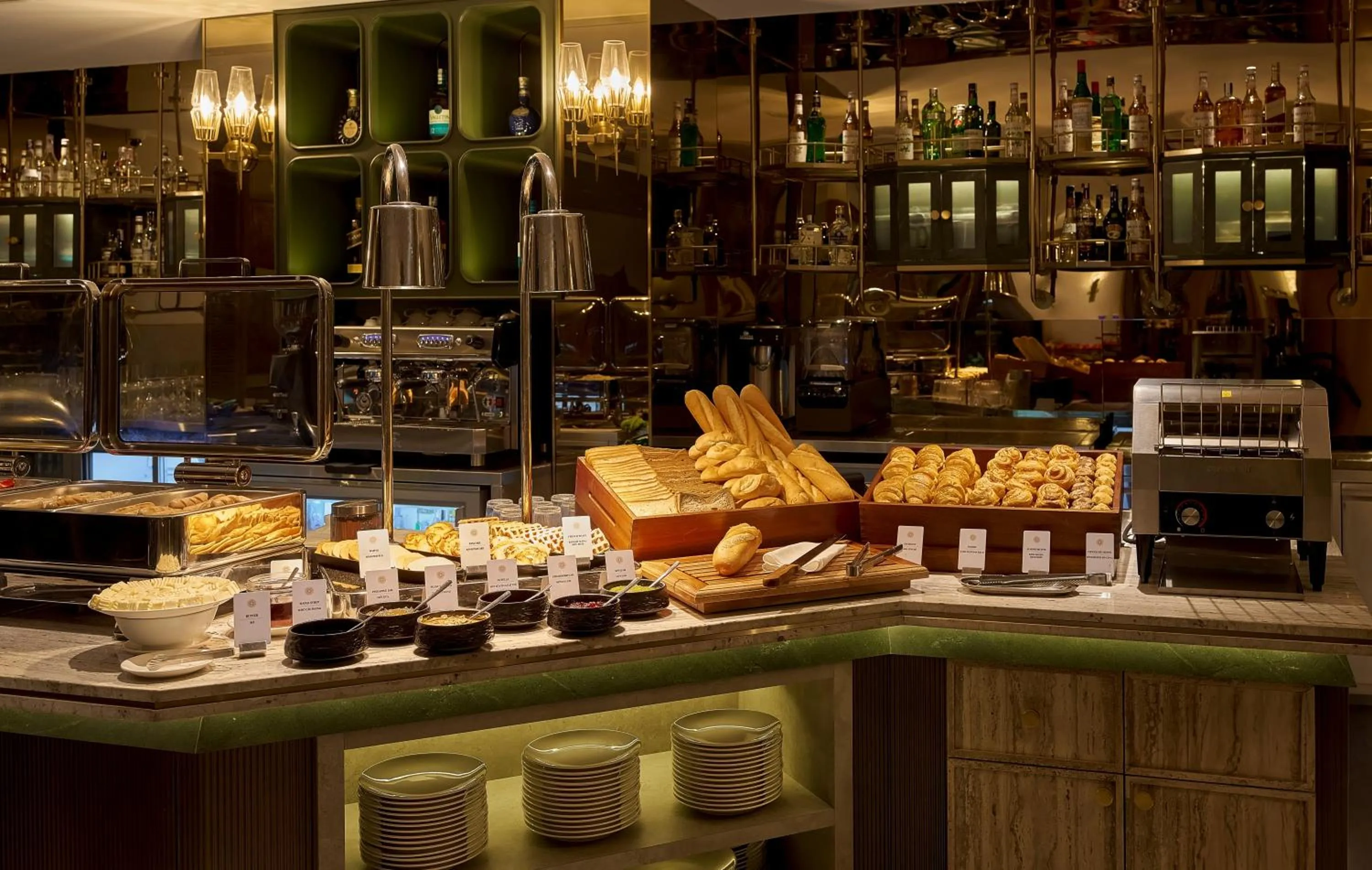 Lounge or bar in La Siesta Premium Saigon Central