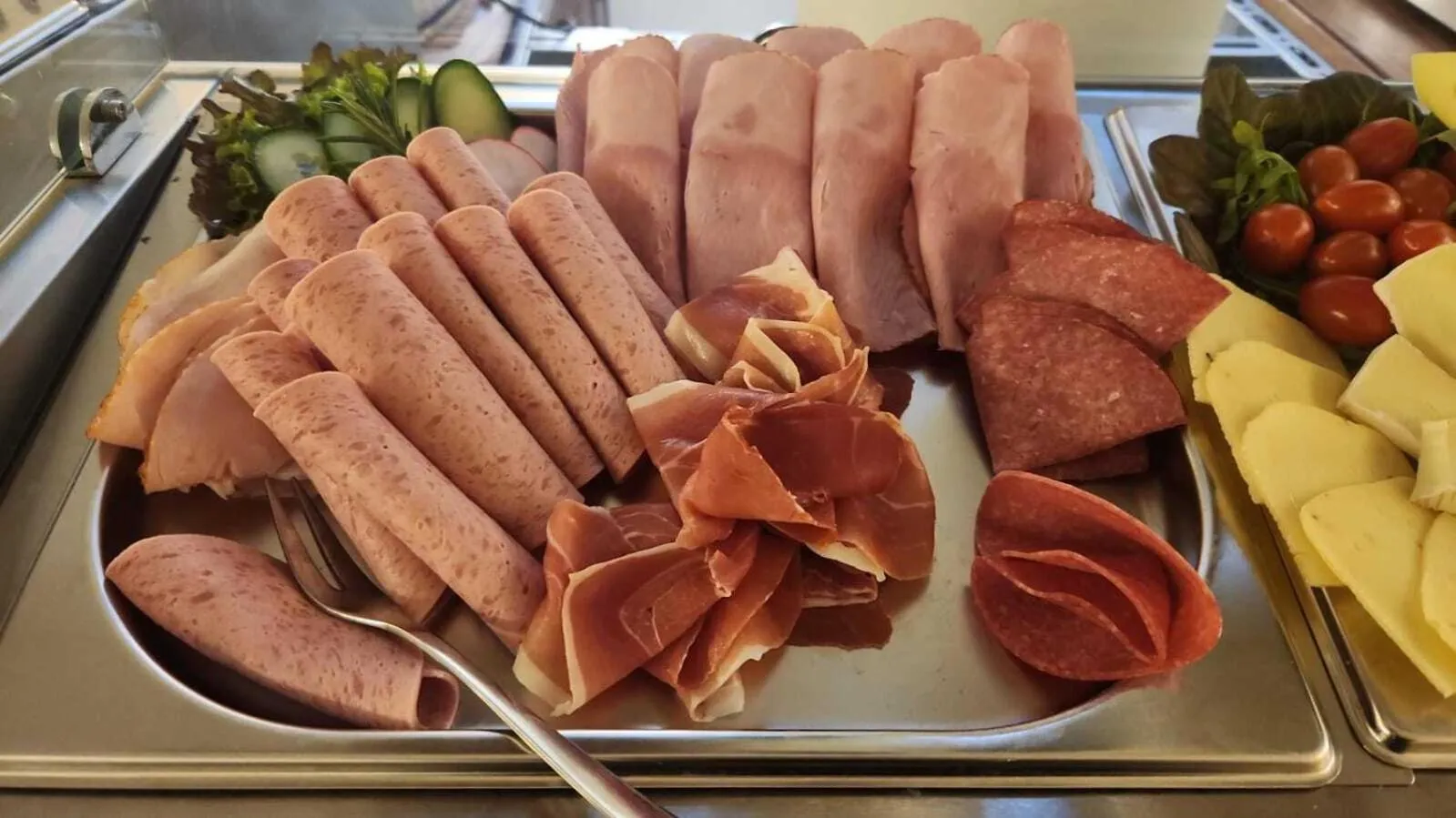 Food and drinks in Gasthaus zum Halbmond