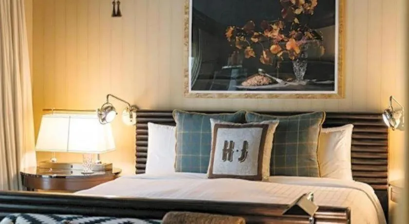Hotel Jerome, An Auberge Resort