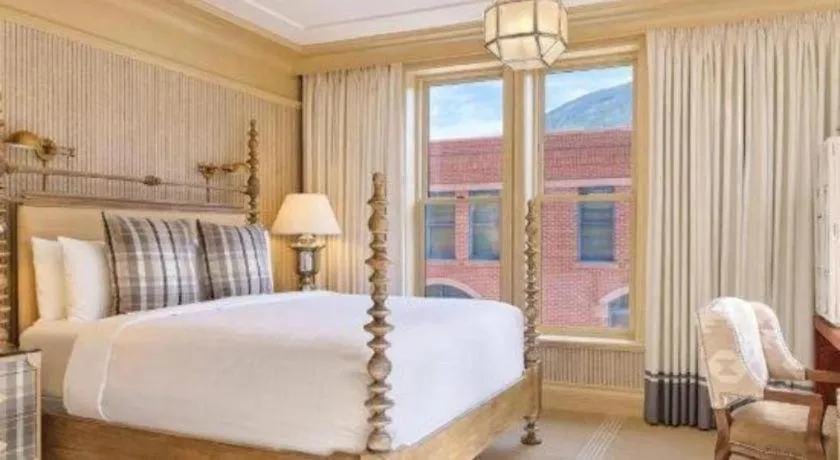 Hotel Jerome, An Auberge Resort