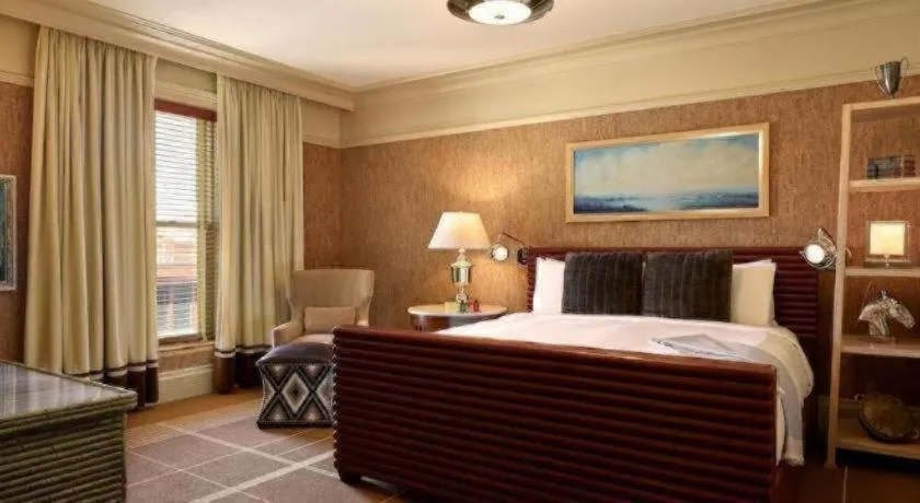 Hotel Jerome, An Auberge Resort