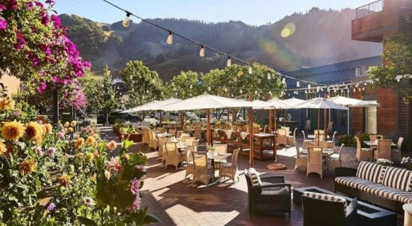 Hotel Jerome, An Auberge Resort