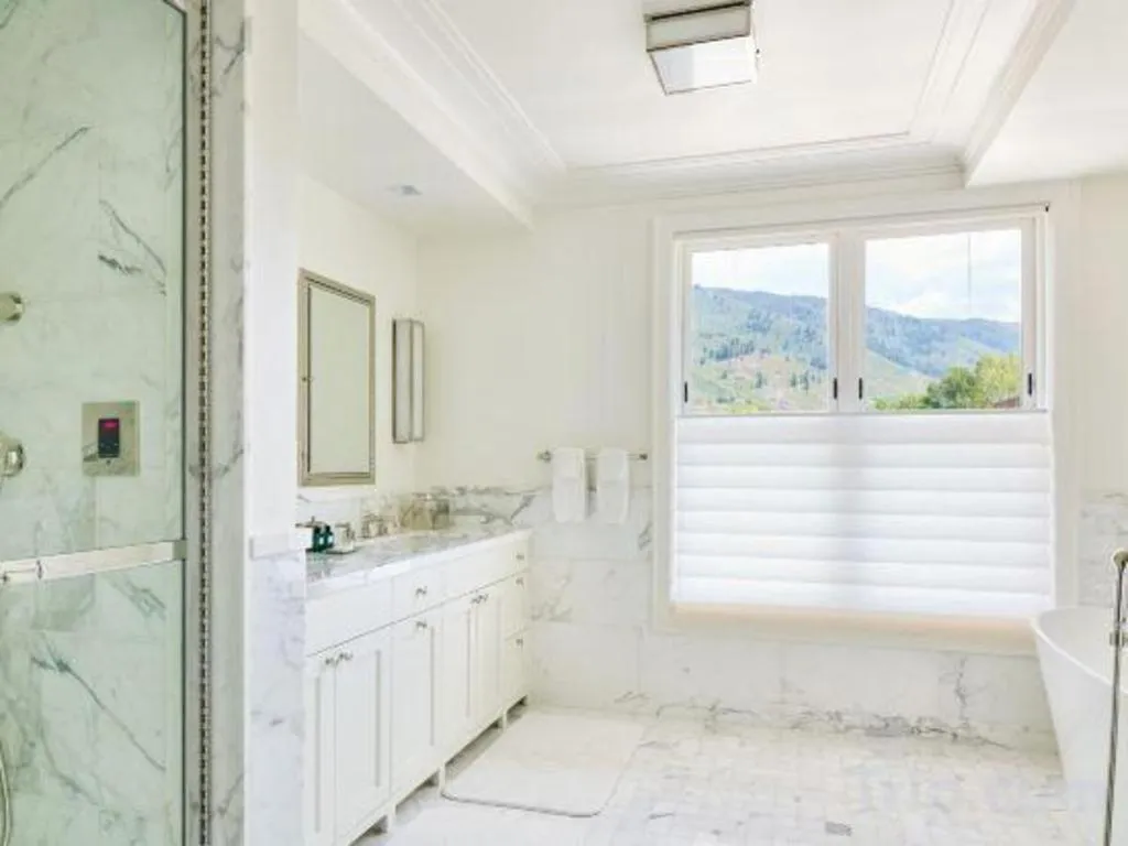 Hotel Jerome, An Auberge Resort