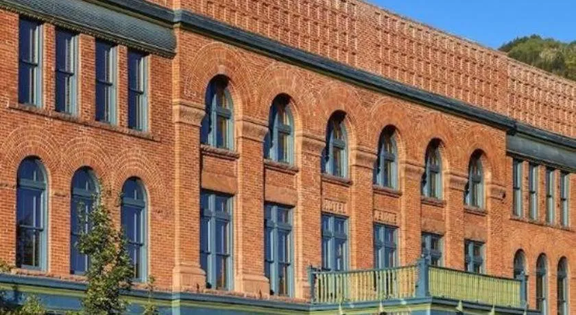 Hotel Jerome, An Auberge Resort