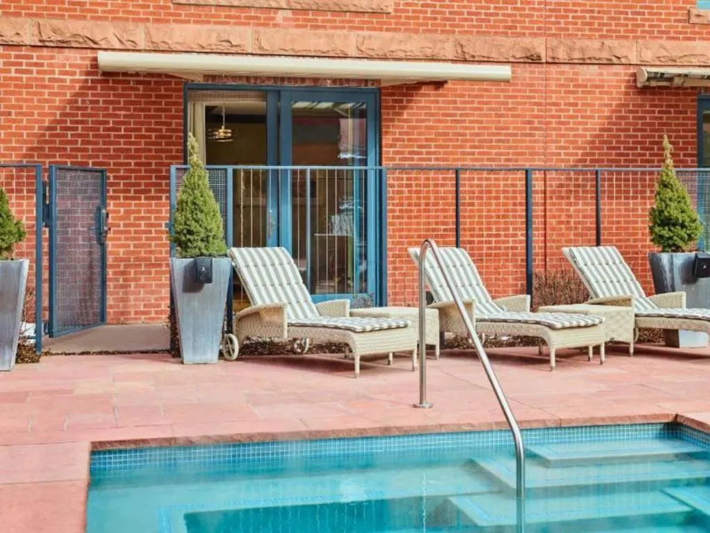 Hotel Jerome, An Auberge Resort