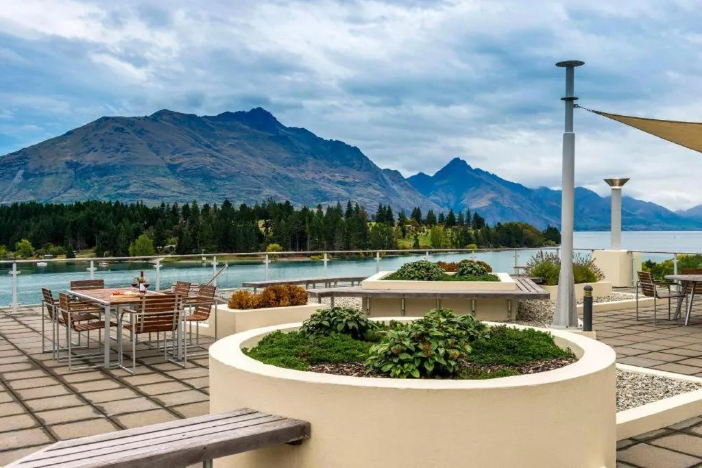 Oaks Queenstown Club Suites