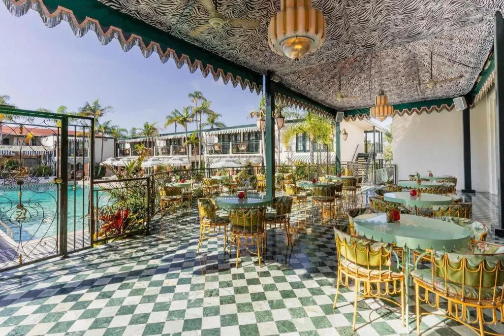 The Lafayette Hotel, Swim Club & Bungalows