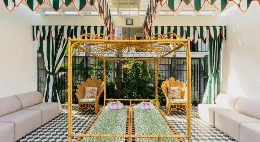 The Lafayette Hotel, Swim Club & Bungalows The Lafayette Hotel, Swim Club & Bungalows