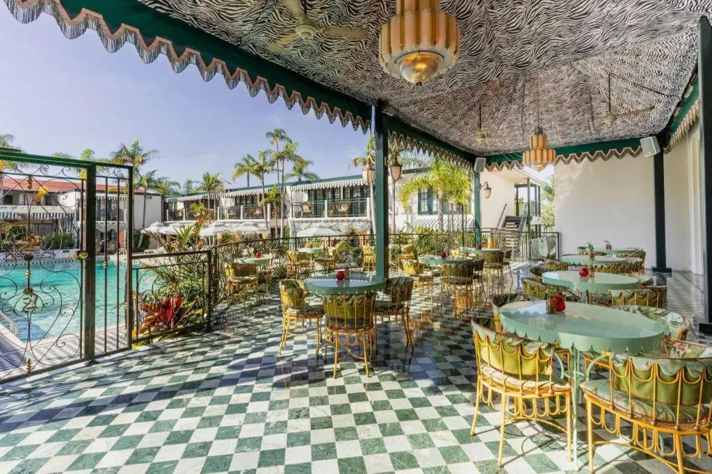 The Lafayette Hotel, Swim Club & Bungalows