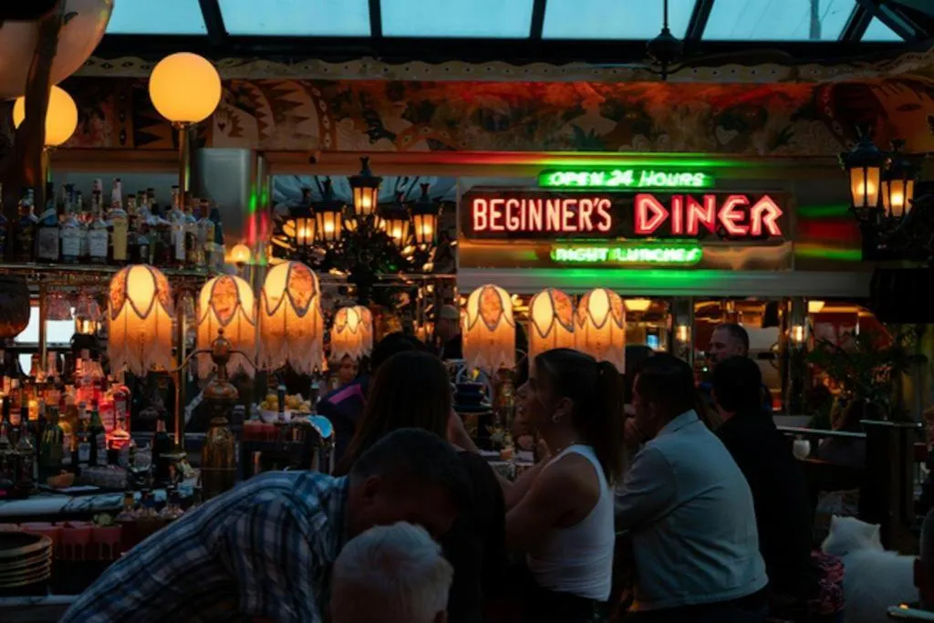 The Lafayette Hotel, Swim Club & Bungalows