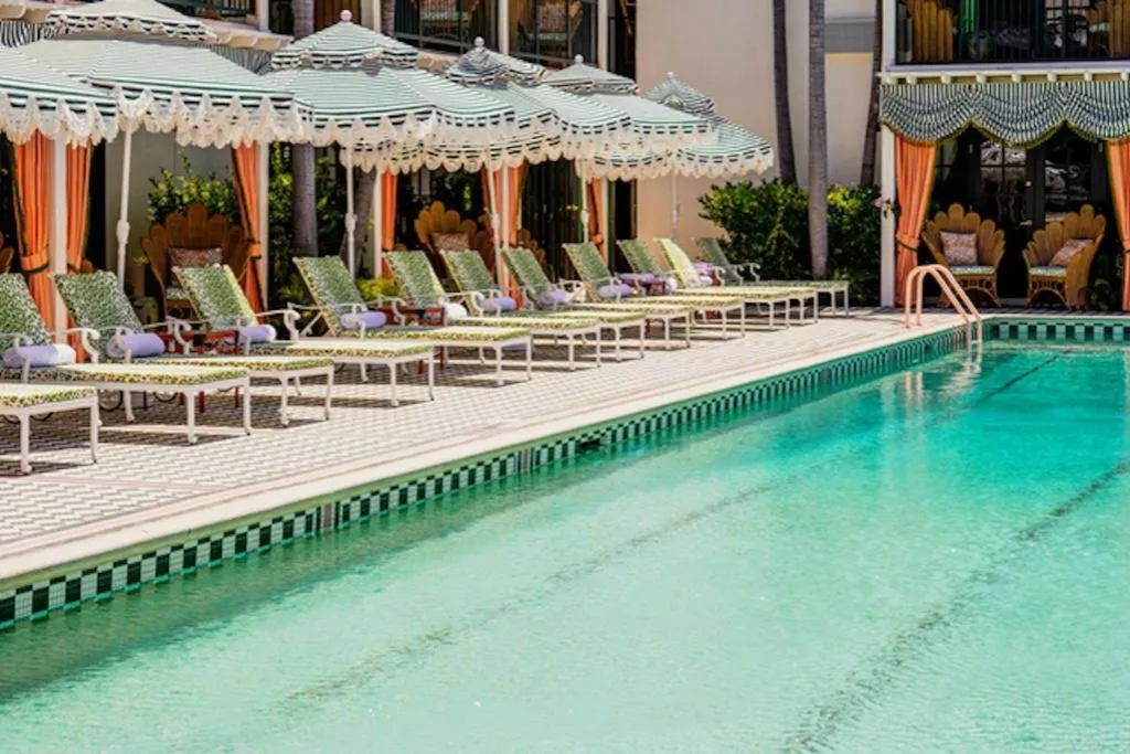 The Lafayette Hotel, Swim Club & Bungalows