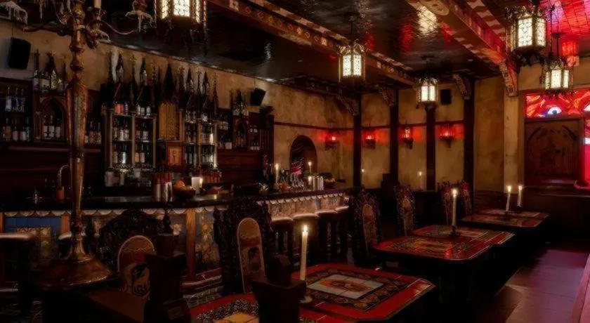 The Lafayette Hotel, Swim Club & Bungalows