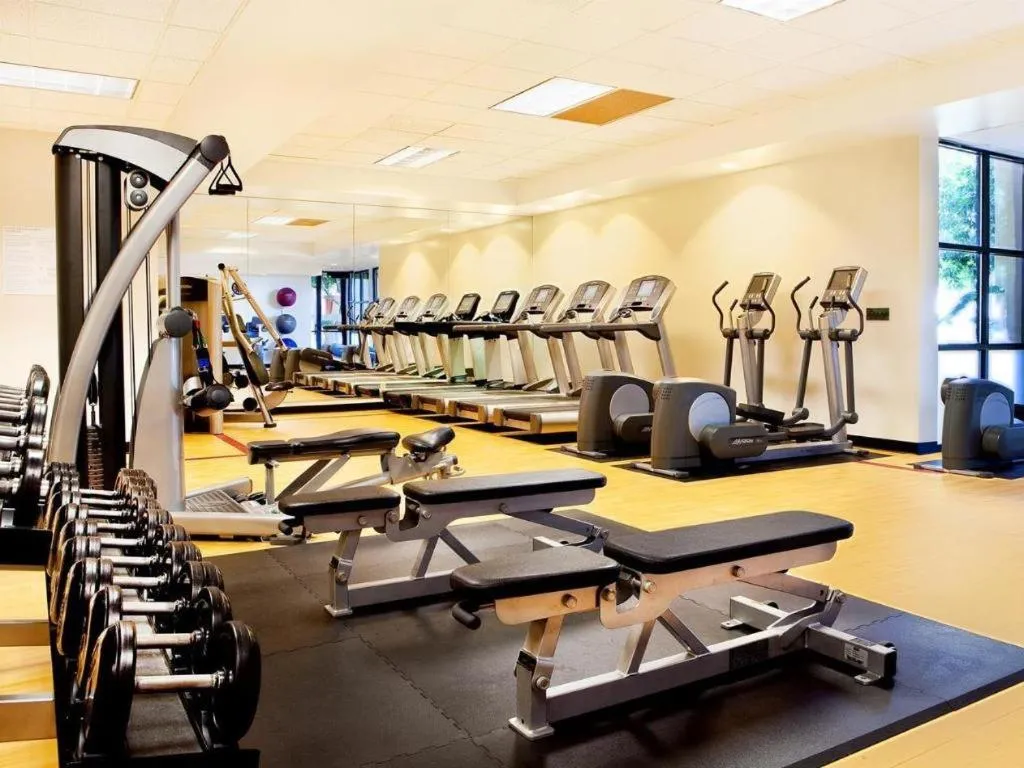 Sheraton Crescent Hotel