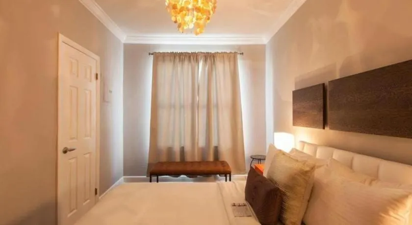 Bed in Odyssey of South Beach Apart Hotel