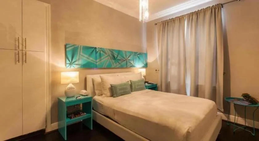 Bed in Odyssey of South Beach Apart Hotel
