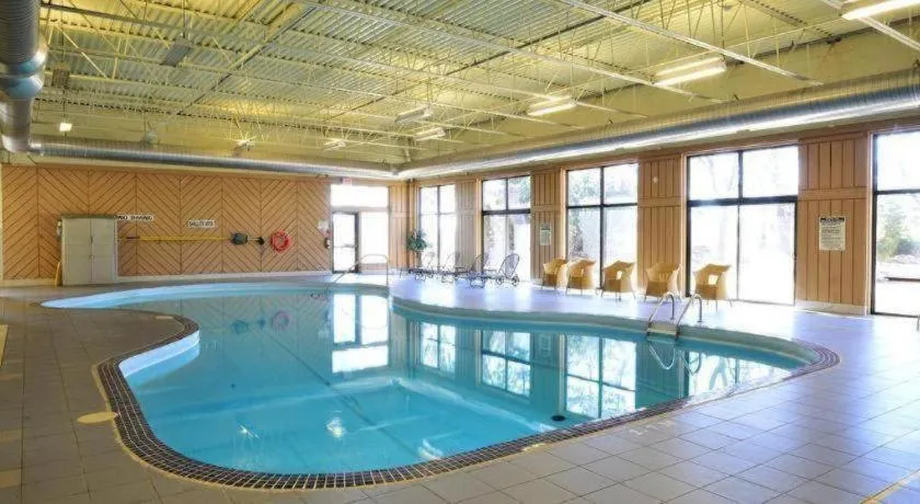 Edward Hotel North York