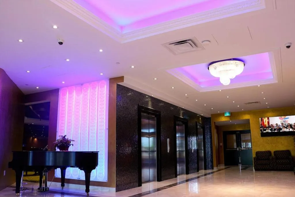 Edward Hotel North York