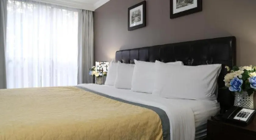 Bed in Edward Hotel North York