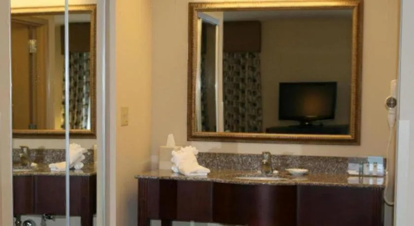 Hampton Inn & Suites Savannah-Airport