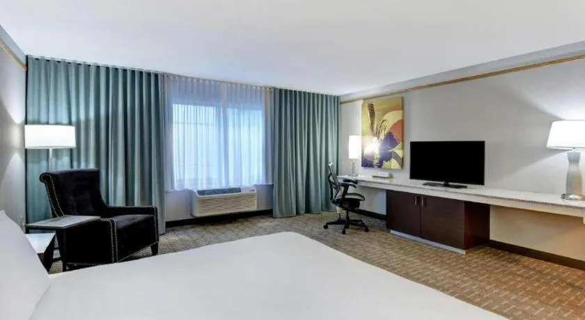 Bed in Hilton Garden Inn Oshkosh