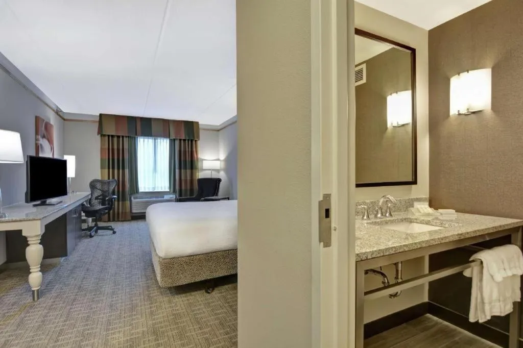 Bed in Hilton Garden Inn Appleton/Kimberly