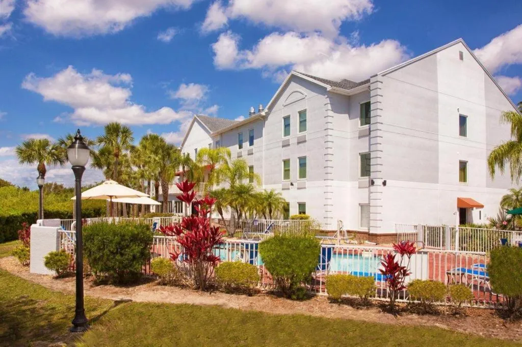 Holiday Inn Express Hotel & Suites Port Charlotte