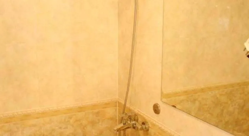 Lenid De Ho Guom Hotel