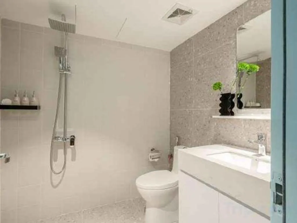 Lenid De Ho Guom Hotel