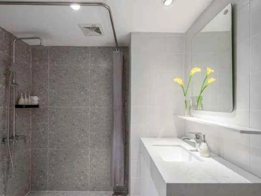 Lenid De Ho Guom Hotel